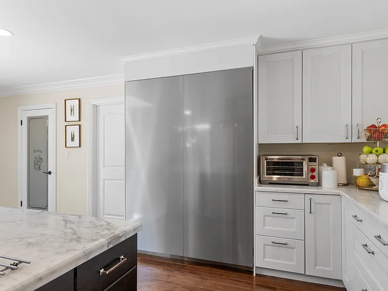 977 Continental Dr — Photo 24