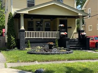 3383 Lownesdale Rd, Cleveland Heights, OH 44112