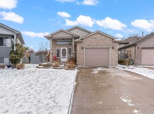 57 Simms Ct, London, ON N5Z5E7