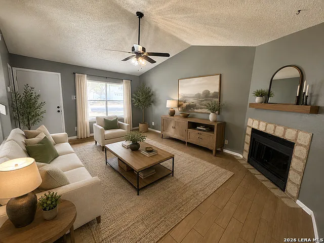 10010 Amber Field Dr — Photo 6