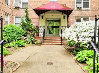 243 McDonald Ave APT 1D, Brooklyn, NY 11218