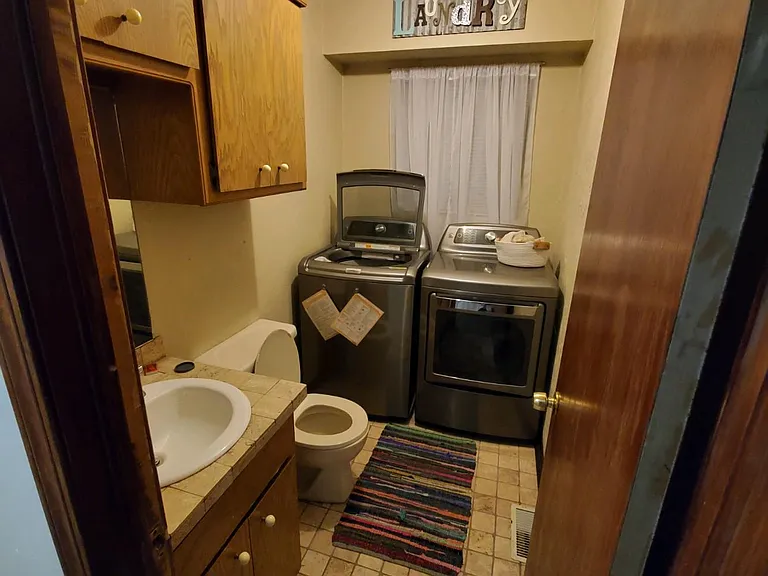 2757 Clermont Pl — Photo 7