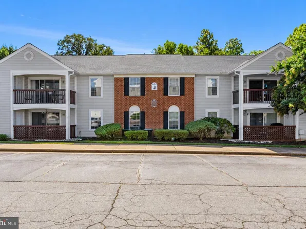 9454 Scarlet Oak Dr, Manassas, VA 20110