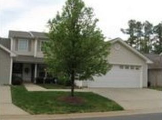 696 Huntingdon St, Elon, NC 27244