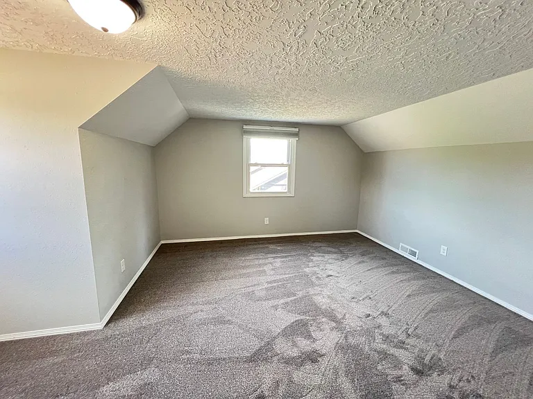 14103 SE McGillivray Blvd — Photo 25