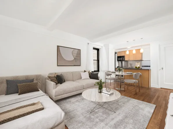 300 West 23rd Street image 2 of 4