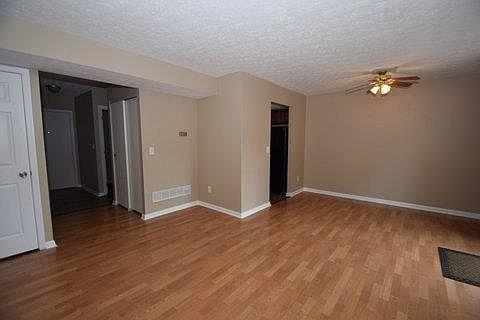 4th image of 9465 Haddington Ct