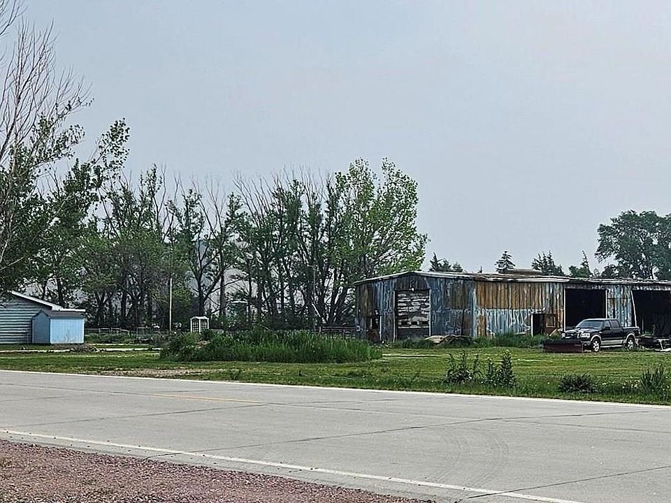 2nd image of 2226 Andrew Ave