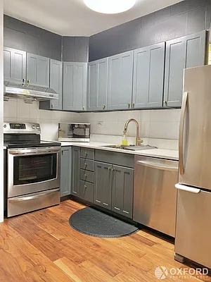 Rented by Oxford Property Group | media 20