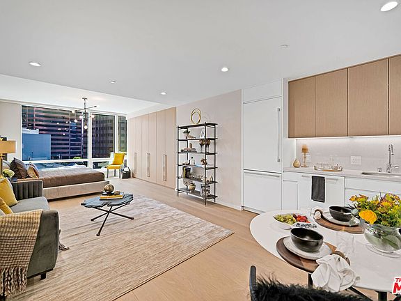 3rd image of 877 S Francisco St #615