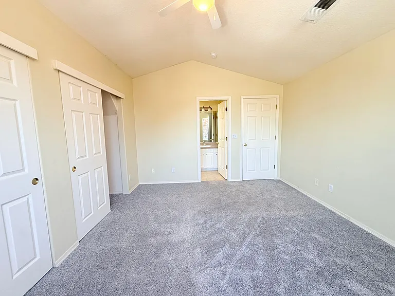 2914 SW 214th Ave — Photo 14