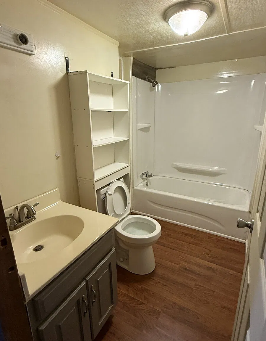 3 bed, 2.0 bath, $1,450 — Photo 3