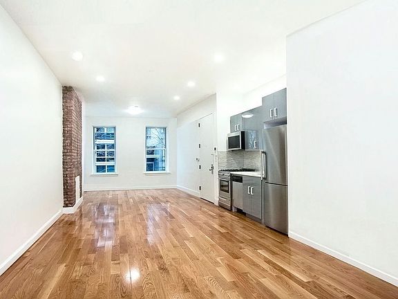 2nd image of 128 W 123rd St #2