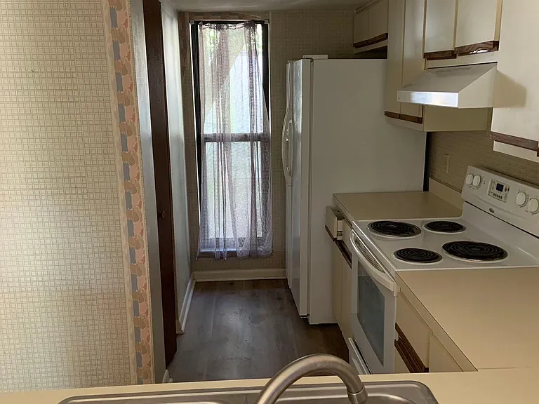 313 SW 54th Dr #TOWNHOUSE — Photo 11