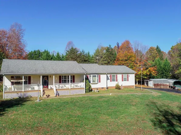 857 Tall Pines Dr, Mineral, VA 23117