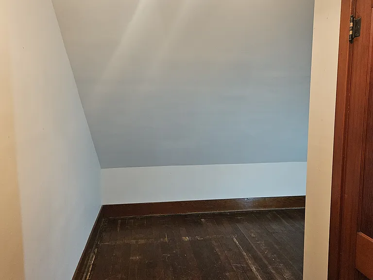 416 Hassan St SE — Photo 15