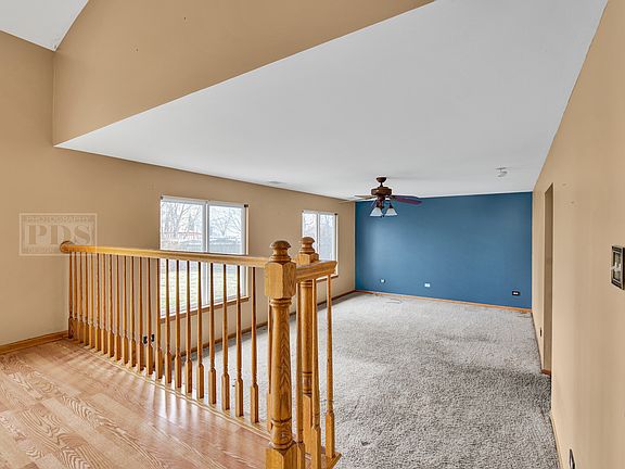 5th image of 2908 Twin Falls Dr