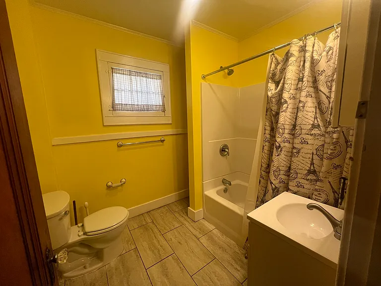 312 Elmwood ave — Photo 11