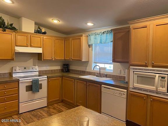 4th image of 8161 E Cactus Dr