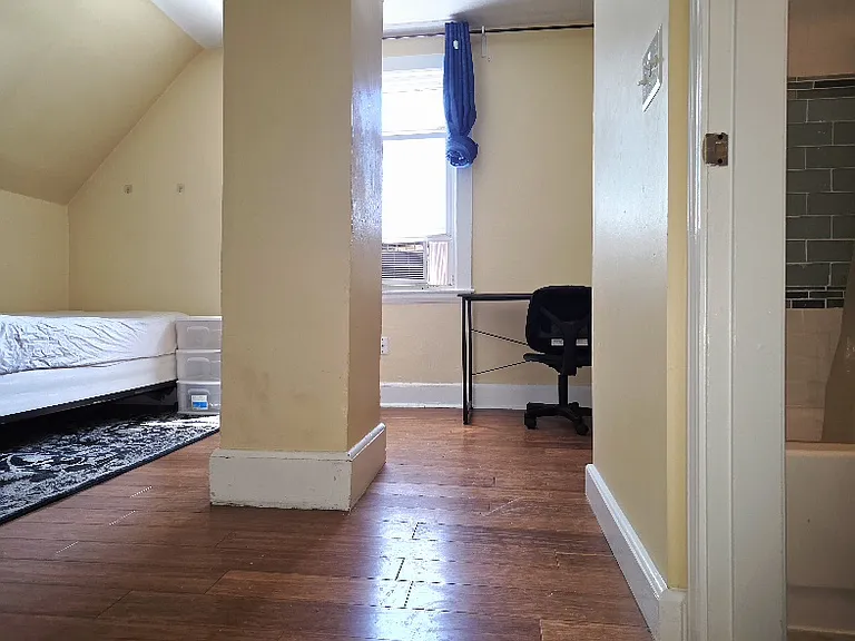 361 Parker St — Photo 3