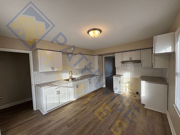 Spacious kitchen