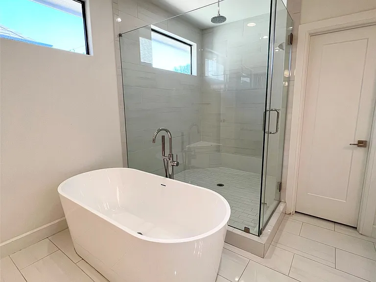 4325 Glenwick Ln — Photo 17