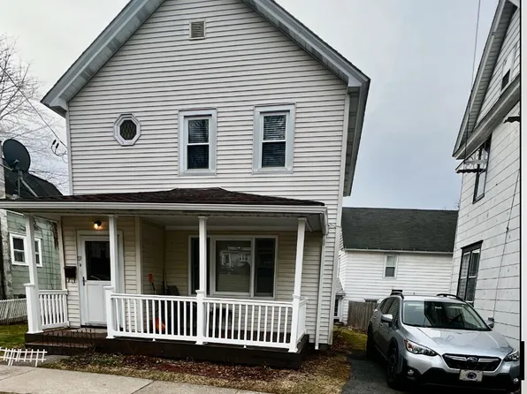 19 Laurel St, Carbondale, PA 18407