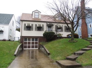 66 Pleasant Dr, Wheeling, WV
