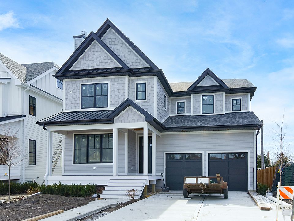 1st image of 1414 Laverne Ave