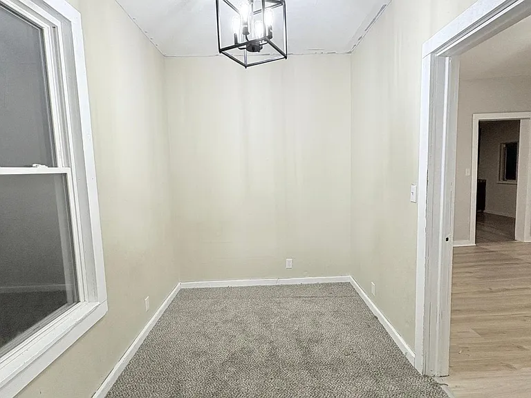 308 Bronson Ave — Photo 15