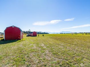 982 E Anderson Rd, Sequim, WA 98382