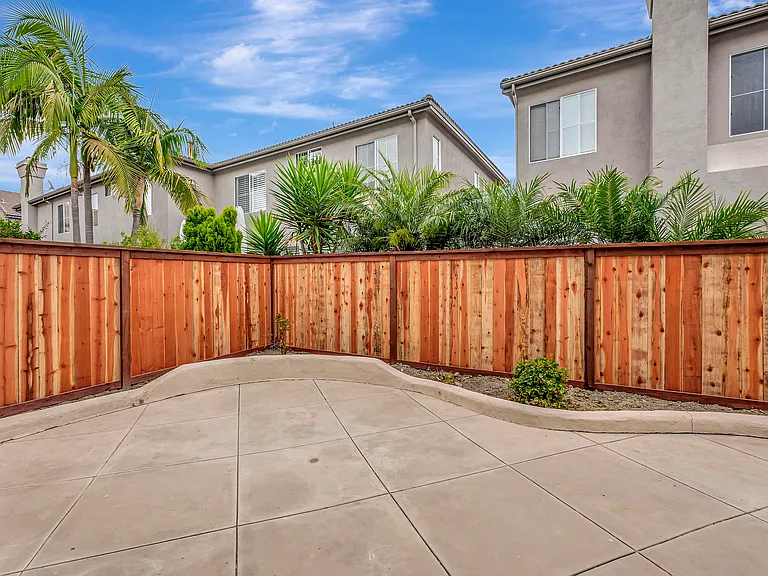20 Trofello Ln — Photo 16