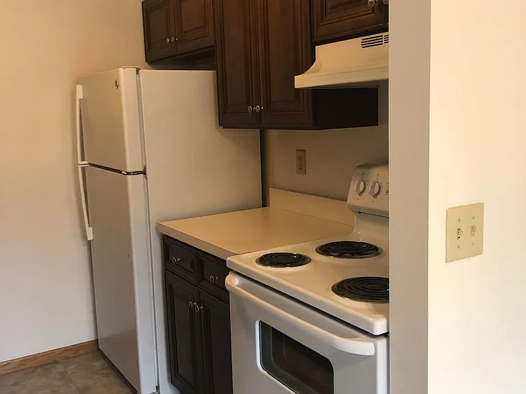 1005 Quail Dr #202 — Photo 2