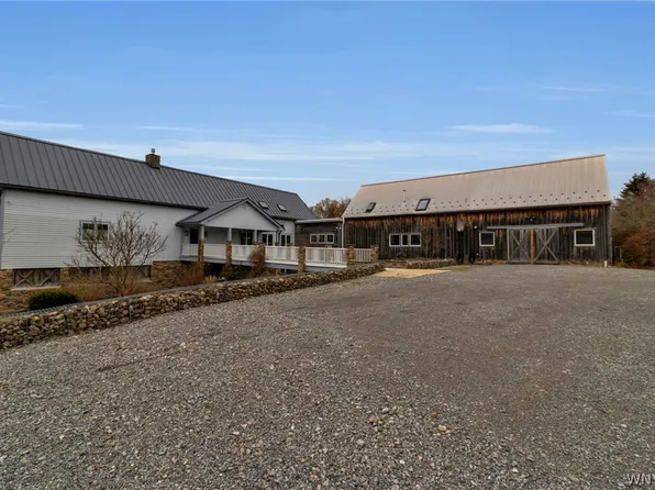 9151 Shepard Rd, Batavia, NY 14020