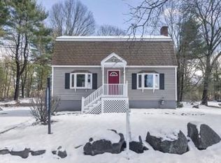 51 Gumpus Rd, Lowell, MA 01854