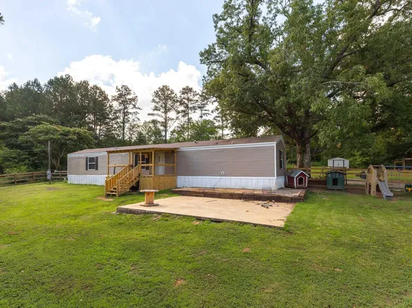 1619 Turner Mill Rd E, Talladega, AL 35160