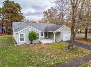 2 Squire Dr, Forked River, NJ 08731
