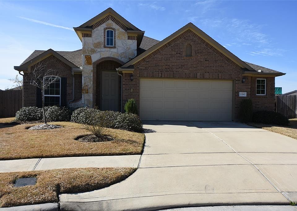 1st image of 13043 Thorn Valley Ct