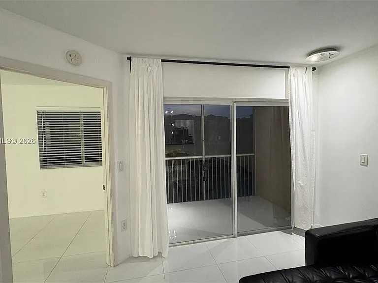9560 Weldon Cir #J308 — Photo 14