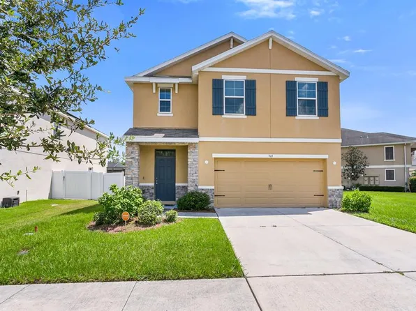 903 Ashentree Dr, Plant City, FL 33563