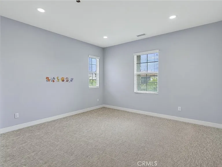 755 E Orange Blossom Way — Photo 37