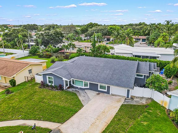 4th image of 68 Azalea Cir