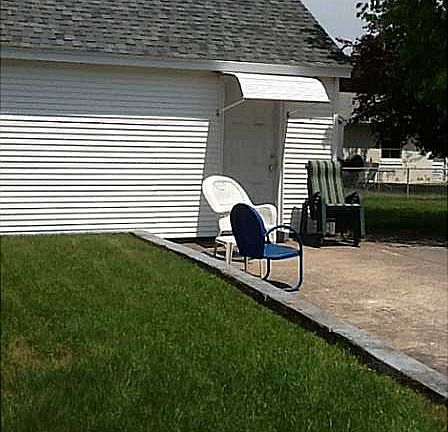 4th image of 2 Atwood Ave
