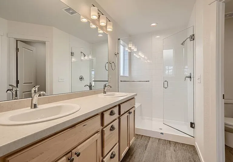 9720 Clermont Ln — Photo 10