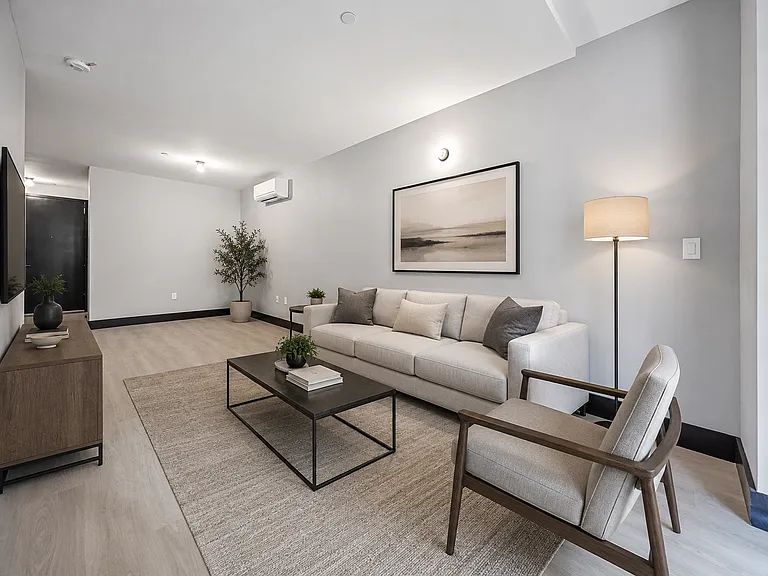 254 Winthrop St #2B — Photo 5