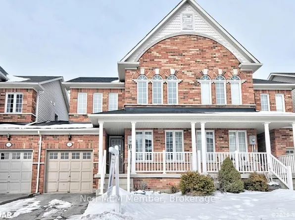 18 Diana Way, Barrie, ON L4M 7H3