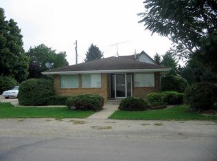 204 S Theodore Rd, Mc Nabb, IL 61335