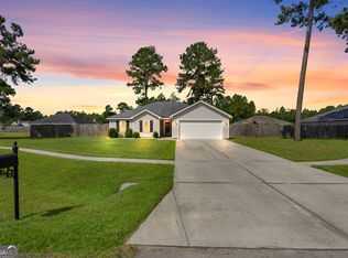 104 Cherry Oaks Ct, Springfield, GA 31329