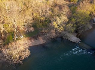 Highway 221 N, Berryville, AR 72616