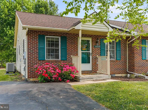 18028 Edith Ave, Maugansville, MD 21767